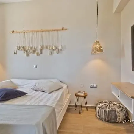 Aperanto Apartment *